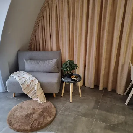 Apartment T18 Port